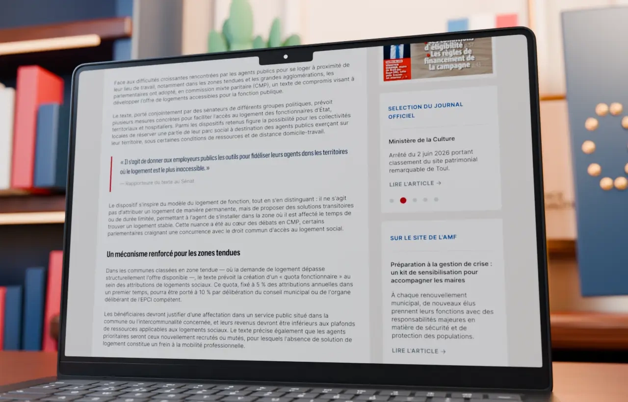 Corps d’un article redessiné sur un ordinateur portable : colonne de lecture unique, citation, intertitre et colonne de services.