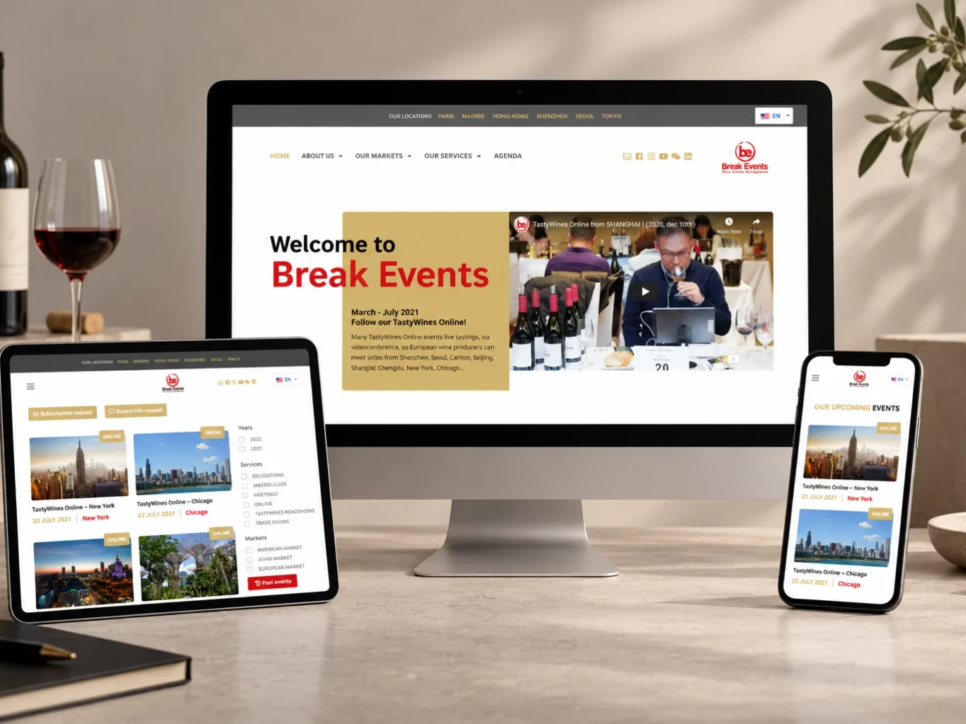 Site Break Events présenté sur ordinateur, tablette et mobile dans un univers autour du vin